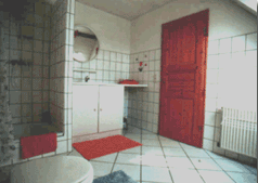 Bad-mit-Dusche